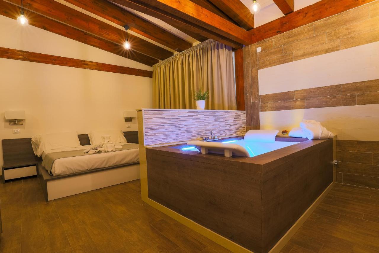 Il Semaforo Sila Hotel Taverna  Dış mekan fotoğraf